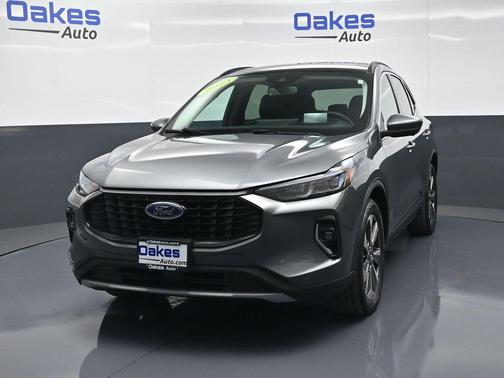 CARBONIZED GRAY METALLIC 2023 Ford Escape Platinum