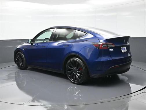 2022 Tesla Model Y Performance Dual Motor All-Wheel Drive