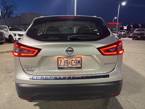 2020 Nissan Rogue Sport SV