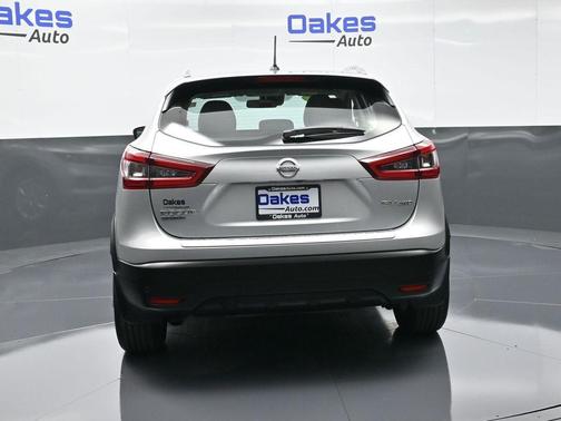 2020 Nissan Rogue Sport SV