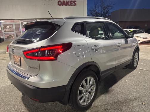 2020 Nissan Rogue Sport SV