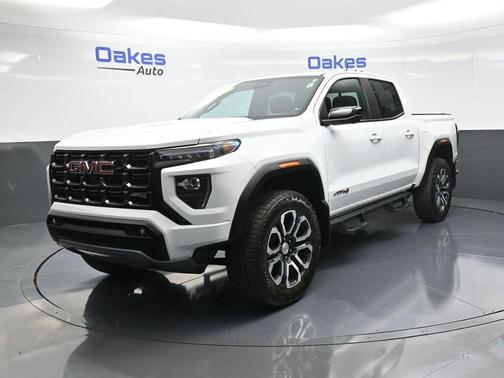 2023 GMC Canyon Base