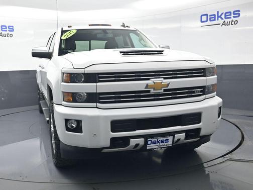 Summit White 2017 Chevrolet Silverado 2500 LTZ