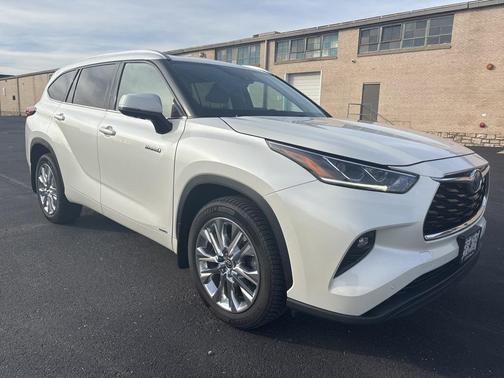 2021 Toyota Highlander Hybrid Limited