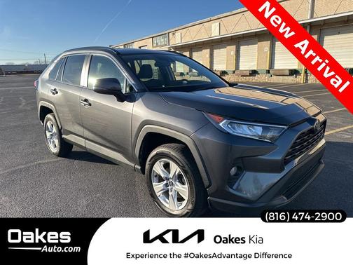 2020 Toyota RAV4 XLE