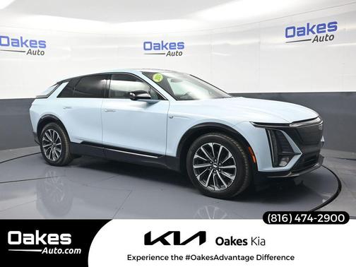 Nimbus Metallic 2024 Cadillac LYRIQ Sport