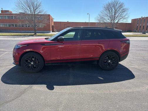 Firenze Red Metallic 2019 Land Rover Range Rover Velar P300 SE R-Dynamic