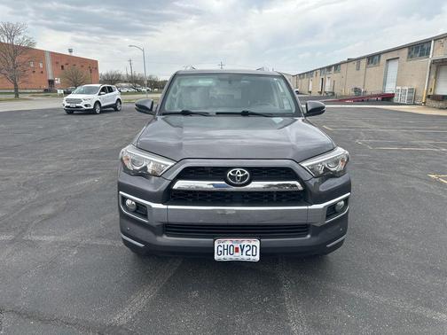 Magnetic Gray Metallic 2016 Toyota 4Runner Limited