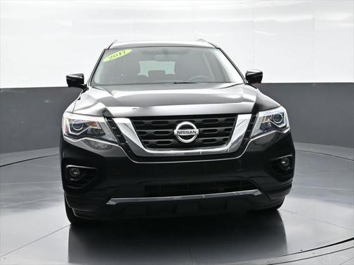 2017 Nissan Pathfinder Platinum
