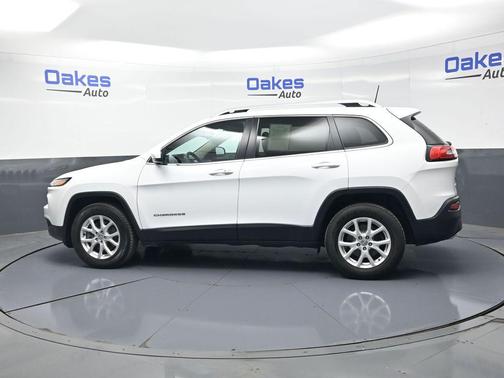 Bright White Clearcoat 2018 Jeep Cherokee Latitude Plus