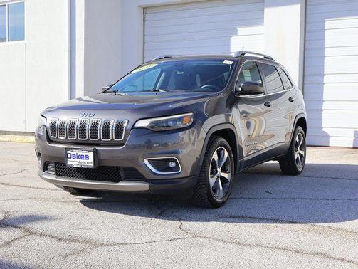 Granite Crystal Metallic Clearcoat 2019 Jeep Cherokee Limited