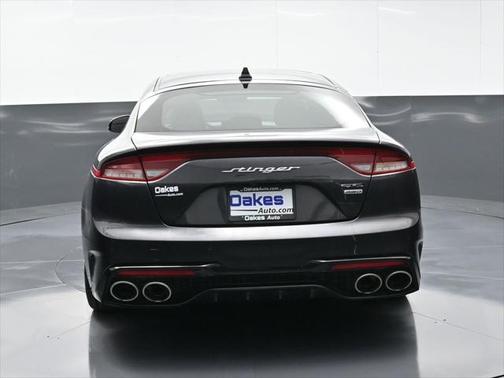 2022 Kia Stinger GT-Line