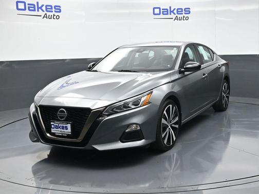 2021 Nissan Altima SR Intelligent AWD