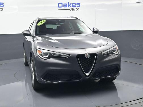 2018 Alfa Romeo Stelvio Ti Sport