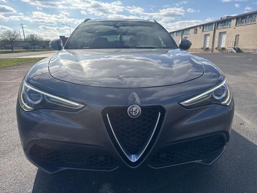 2018 Alfa Romeo Stelvio Ti Sport