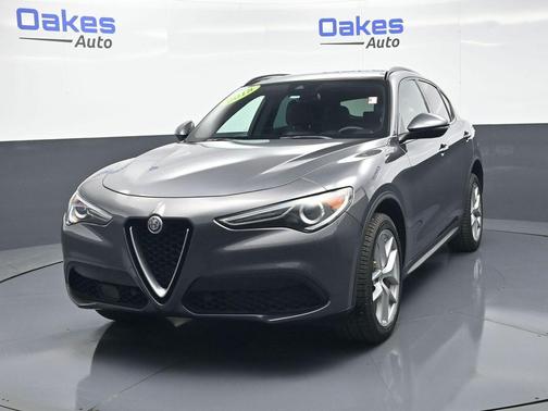 2018 Alfa Romeo Stelvio Ti Sport