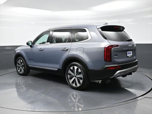 2022 Kia Telluride S