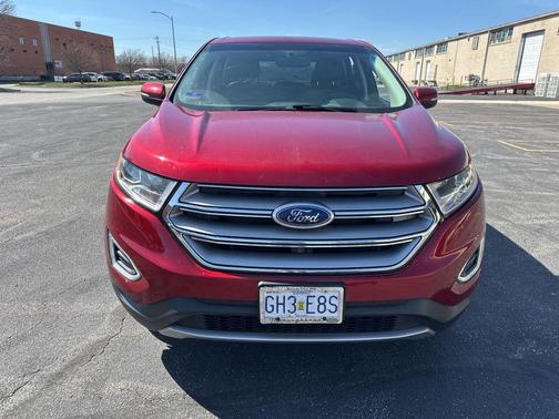 RUBY RED METALLIC TINTED CC 2018 Ford Edge SEL