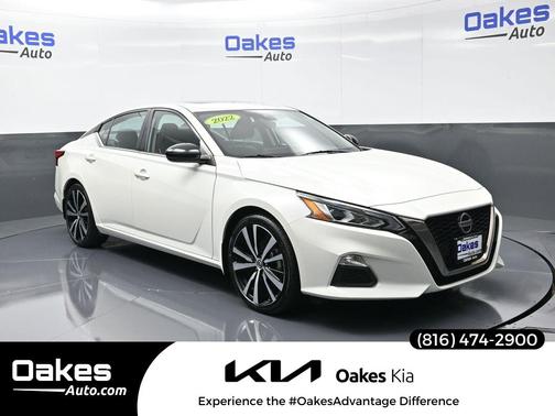 2022 Nissan Altima SR VC-Turbo FWD