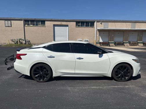 2017 Nissan Maxima 3.5 SR