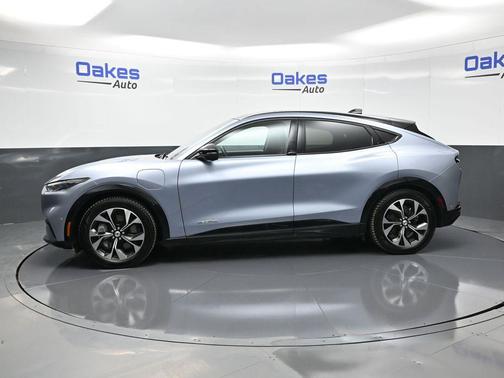 2022 Ford Mustang Mach-E Premium