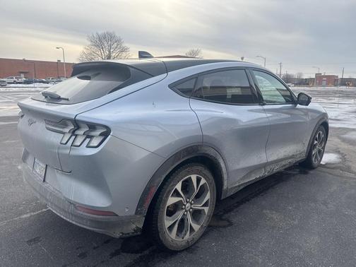 2022 Ford Mustang Mach-E Premium