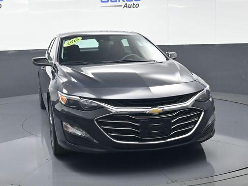 Dark Ash Metallic 2023 Chevrolet Malibu FWD 1LT