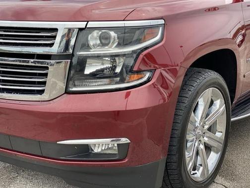 Photo 3 of 41 of 2019 Chevrolet Tahoe Premier