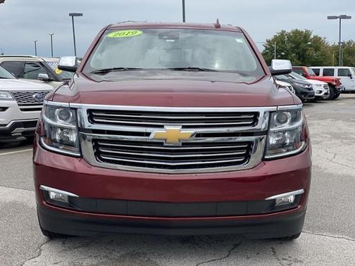 Photo 4 of 41 of 2019 Chevrolet Tahoe Premier