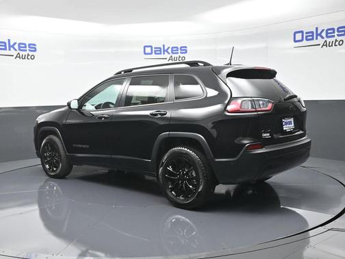 2023 Jeep Cherokee Altitude