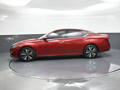 2022 Nissan Altima 2.5 SL