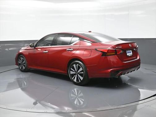 2022 Nissan Altima 2.5 SL