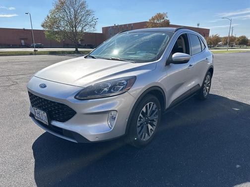 2020 Ford Escape Titanium