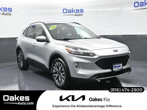 2020 Ford Escape Titanium