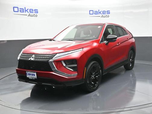 2022 Mitsubishi Eclipse Cross LE