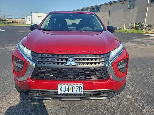 2022 Mitsubishi Eclipse Cross LE