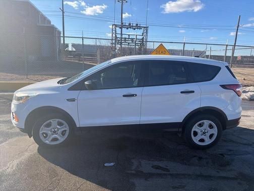 2017 Ford Escape S
