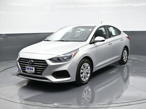 2020 Hyundai Accent SE