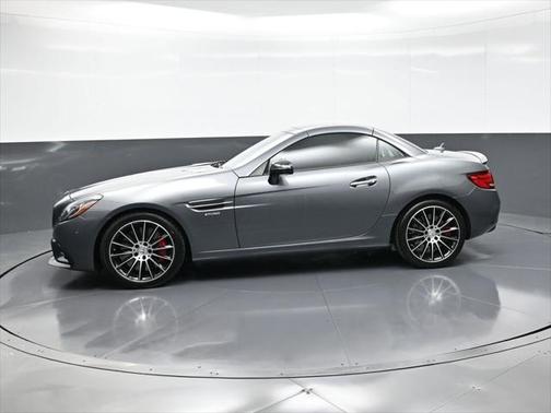 2017 Mercedes-Benz AMG SLC 43 Base
