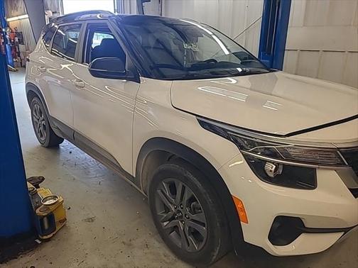 2021 Kia Seltos S