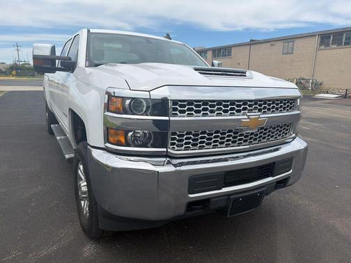 Summit White 2019 Chevrolet Silverado 3500 LT