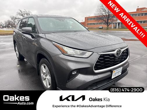 2020 Toyota Highlander LE