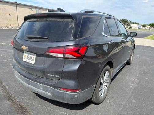 Iron Gray Metallic 2022 Chevrolet Equinox Premier w/1LZ