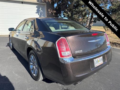 2012 Chrysler 300 Limited
