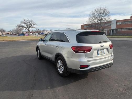 2020 Kia Sorento LX