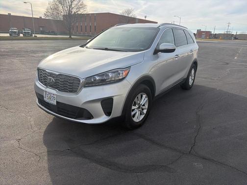 2020 Kia Sorento LX