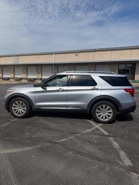 Iconic Silver Metallic 2020 Ford Explorer Limited