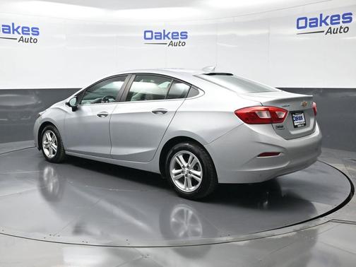 2016 Chevrolet Cruze LT Auto