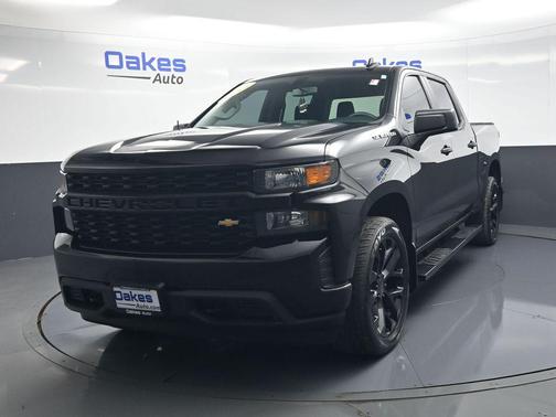 Black 2019 Chevrolet Silverado 1500 Custom