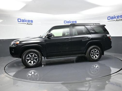 2024 Toyota 4Runner TRD Off Road